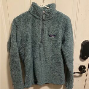 Patagonia Fleece in Soft Blue